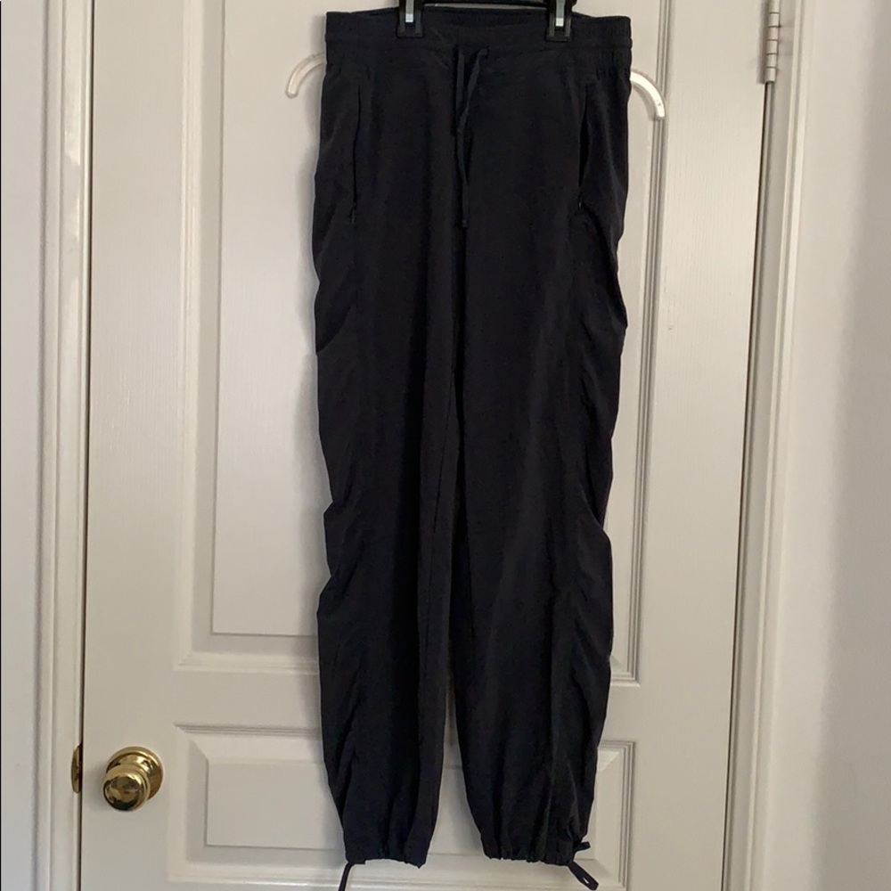 Athleta lightweight pants